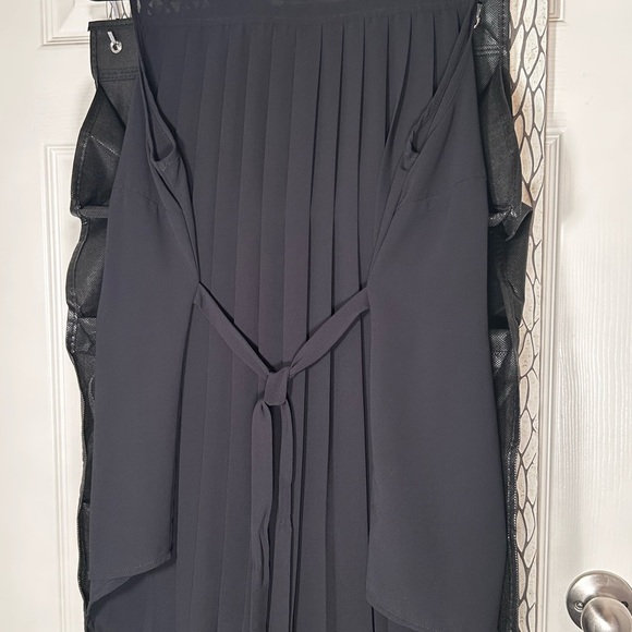 Carmen Marc Valvo Black Studded Blouse - Picture 8 of 10